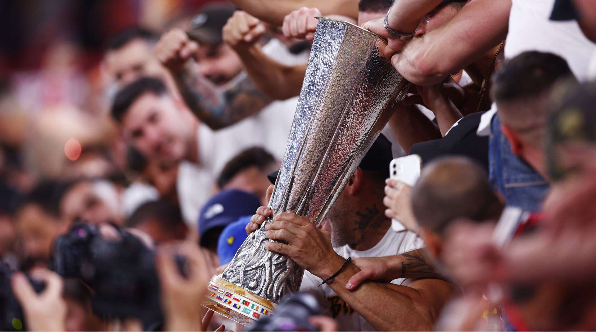 六年的中超 六年的中超